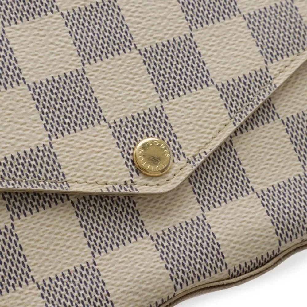 Louis Vuitton delivery duty